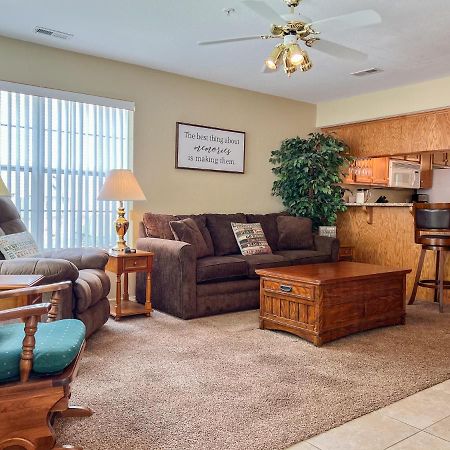 Lake Front 2Br Walk-In With Large Deck - Free Tickets Included - 79-1 Branson Luaran gambar