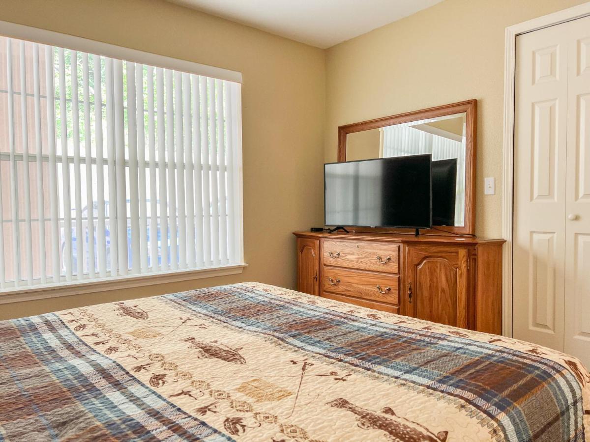 Lake Front 2Br Walk-In With Large Deck - Free Tickets Included - 79-1 Branson Luaran gambar